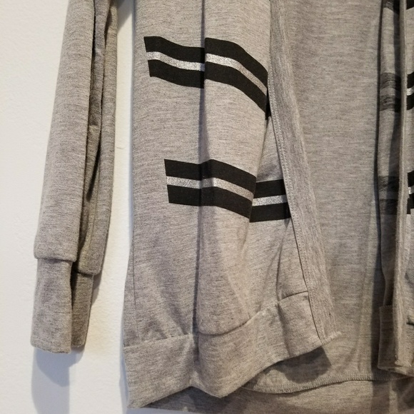 Saks 5th Avenue Women's Sweater, Size XS, Varsity - Picture 5 of 8